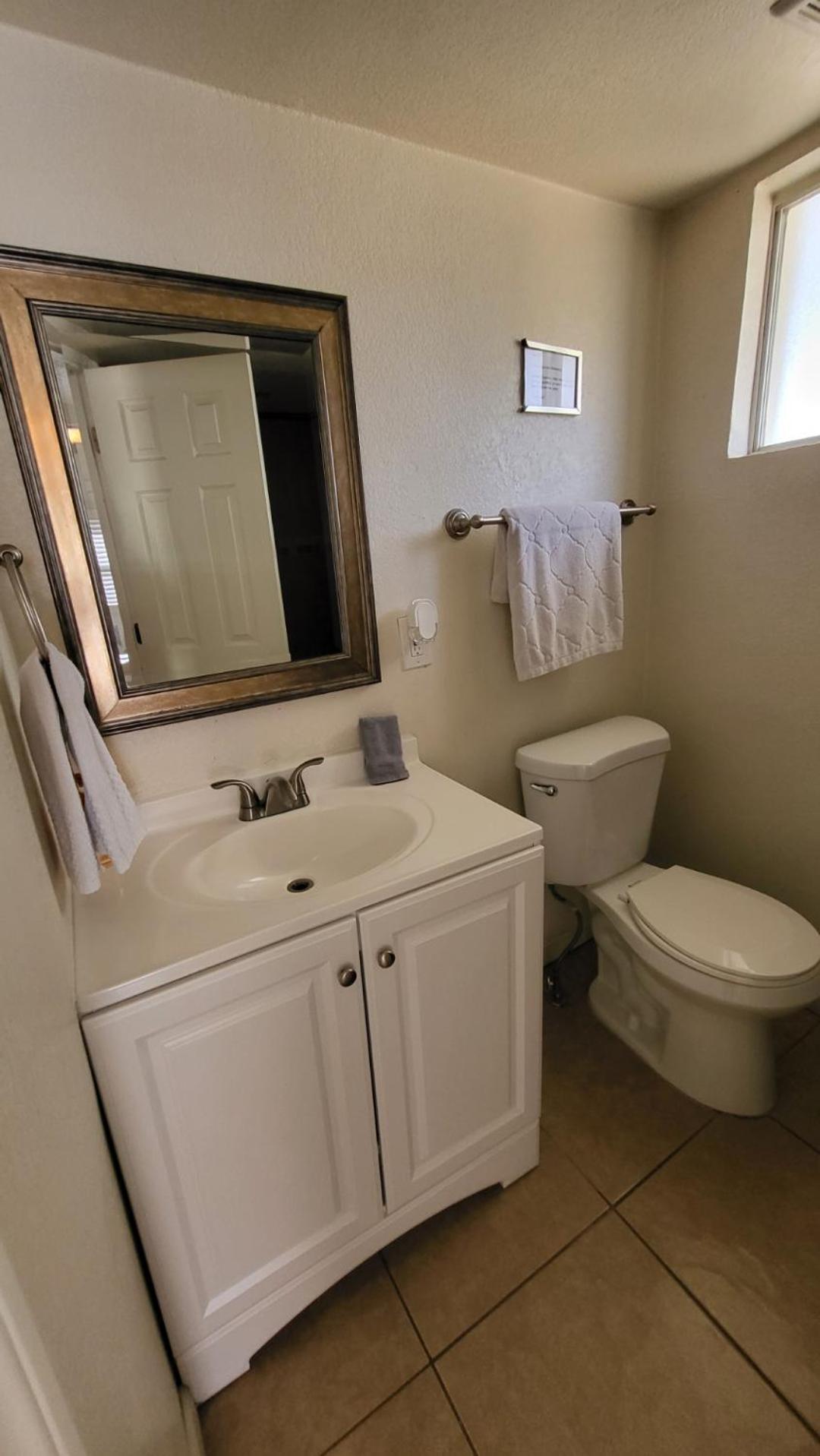 U1 - Entire 2 Bedroom In Dt Phx With Pkg Phoenix